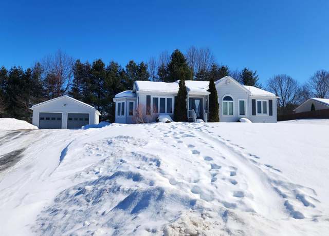 Property at 29 Conti Cir, Barre Town, VT 05641, 3 beds, 2 baths