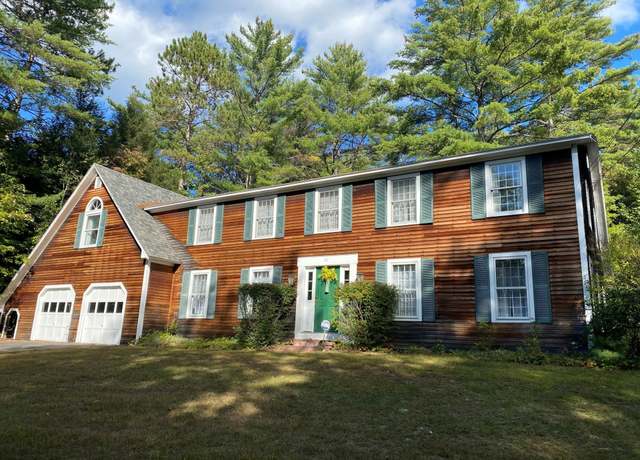 Property at 61 Union Wharf Rd, Tuftonboro, NH 03816, 4 beds, 2 baths