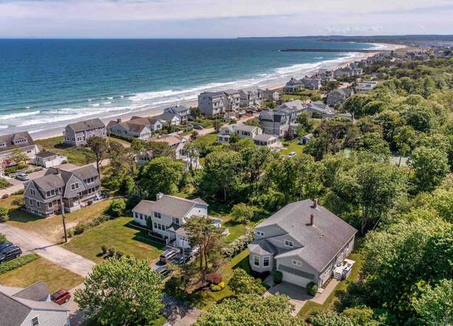 Property at 22 Saints Pl, Wells, ME 04090, 4 beds, 2.5 baths