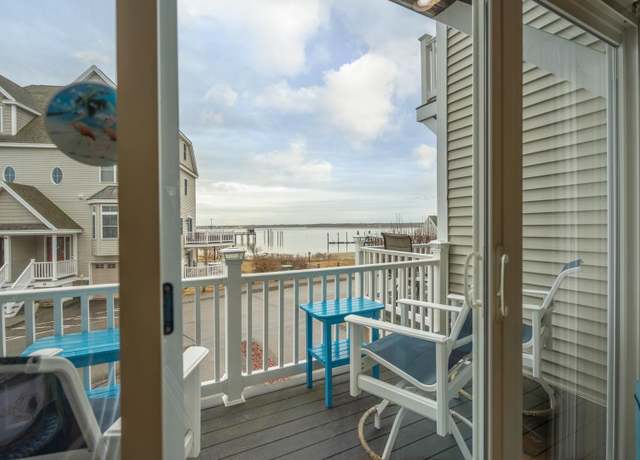 Property at 24 Harbor Rd #14, Hampton, NH 03842, 3 beds, 3 baths