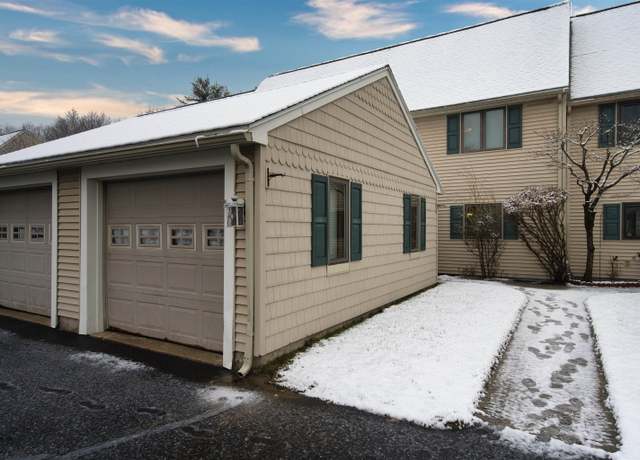 Property at 13 Hampton Towne Ests, Hampton, NH 03842-1951, 2 beds, 1.5 baths