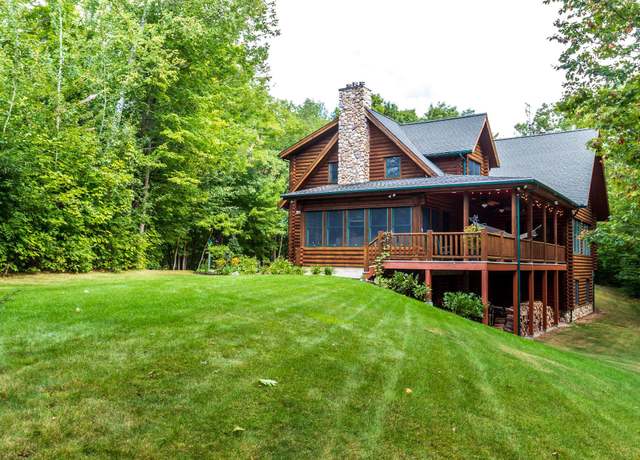 Property at 87 Moose Mountain Rd, Brookfield, NH 03872, 3 beds, 2 baths