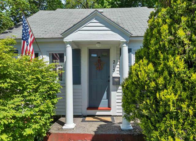 Property at 213 Front St, Exeter, NH 03833, 2 beds, 1 bath