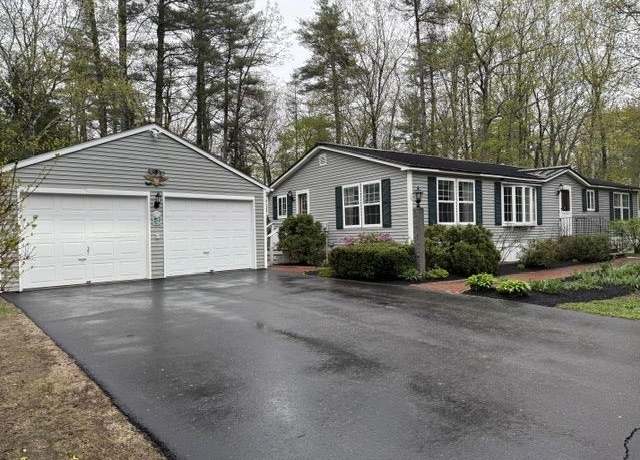 Property at 25 Harvey Brook Rd, Wolfeboro, NH 03894, 2 beds, 2 baths