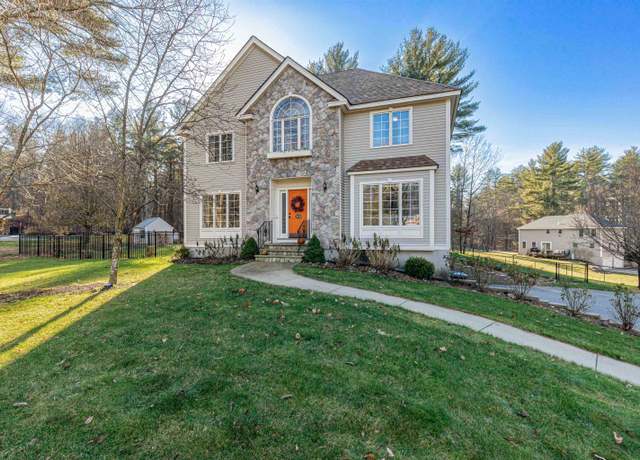 Property at 171 Londonderry Rd, Windham, NH 03087, 3 beds, 2.5 baths