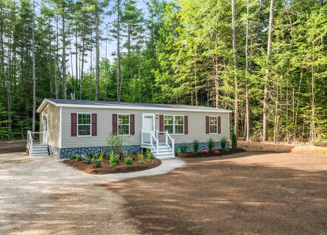 Property at 33 Old Bridge Ct, Effingham, NH 03882, 3 beds, 2 baths