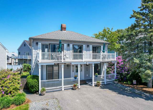 Property at 31 Cliff Ave, Hampton, NH 03842, 4 beds, 3 baths