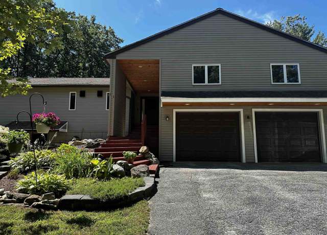 Property at 11 Mckinney Dr, Hudson, NH 03051, 3 beds, 2 baths