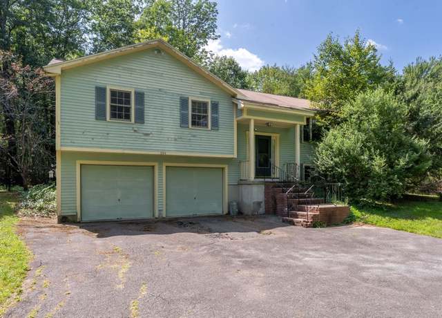 Property at 534 Main St, Sandown, NH 03873, 3 beds, 3.5 baths