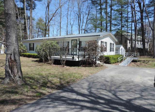Property at 30 Alice Dr, Concord, NH 03303, 3 beds, 2 baths