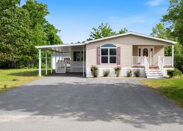 Property at 49 Hagop Rd, Salem, NH 03079, 2 beds, 2 baths