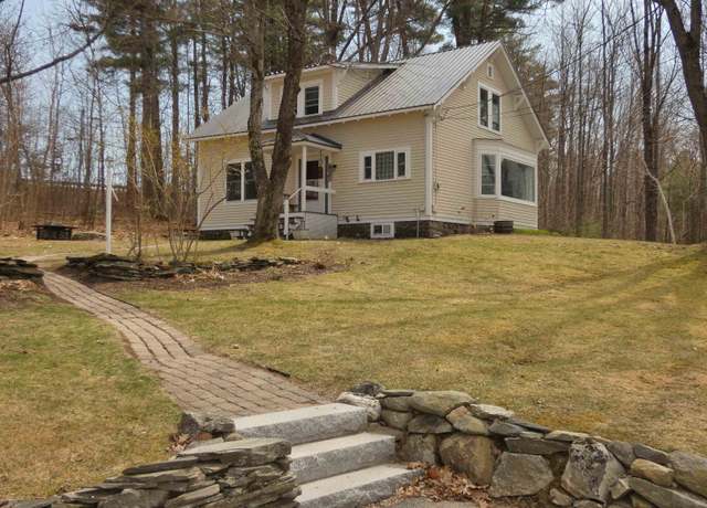 Property at 10 Hillrise Ln, Meredith, NH 03253, 3 beds, 1.5 baths