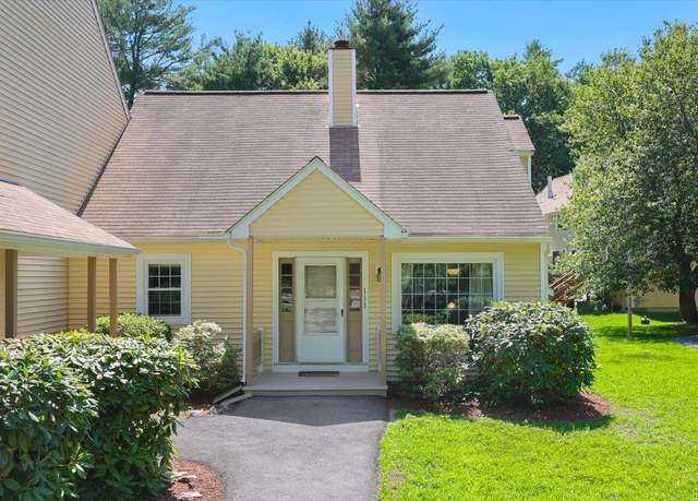 Property at 111 Winterwood Dr, Londonderry, NH 03053, 2 beds, 1.5 baths