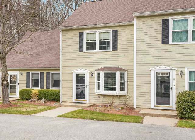 Property at 4 Chestnut Cir, Merrimack, NH 03054, 2 beds, 2.5 baths