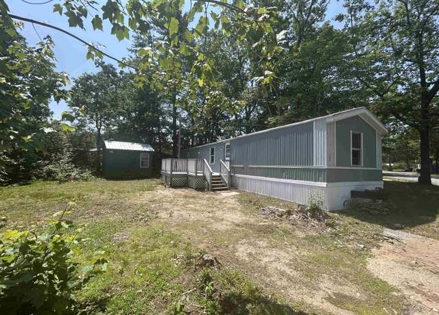Property at 142 Pineland Park Rd, Milton, NH 03851, 3 beds, 1 bath