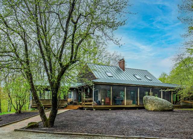 Property at 186 Iron Kettle Rd, Warner, NH 03278, 3 beds, 3 baths