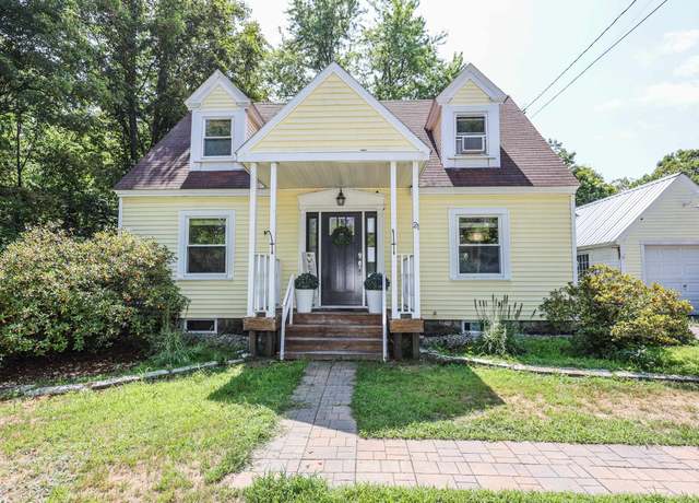 Property at 21 N Mast St, Goffstown, NH 03045, 4 beds, 2.5 baths