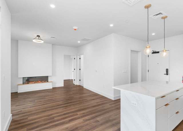 Property at 125 Cambrian Way #616, Burlington, VT 05401, 1 bed, 1 bath