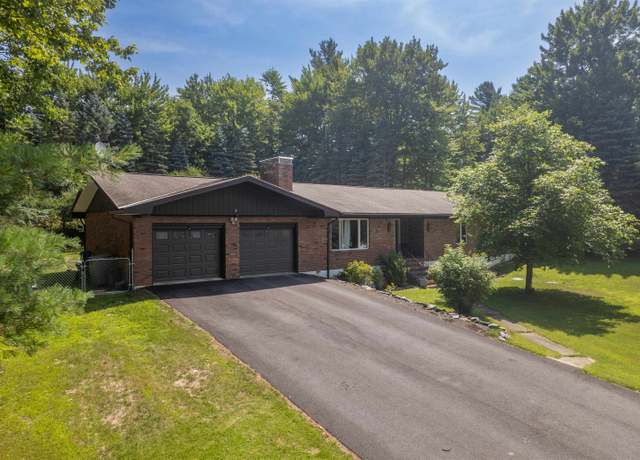 Property at 156 David Rd, Rutland Town, VT 05701, 3 beds, 3 baths