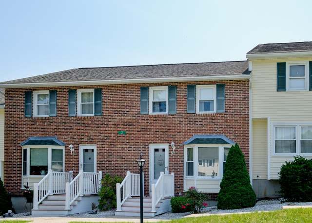 Property at 120 Newton Rd Unit 2C, Plaistow, NH 03865, 2 beds, 1.5 baths
