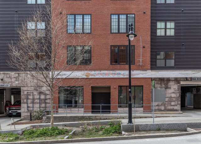 Property at 193 Saint Paul St #209, Burlington, VT 05401, 1 bed, 1 bath
