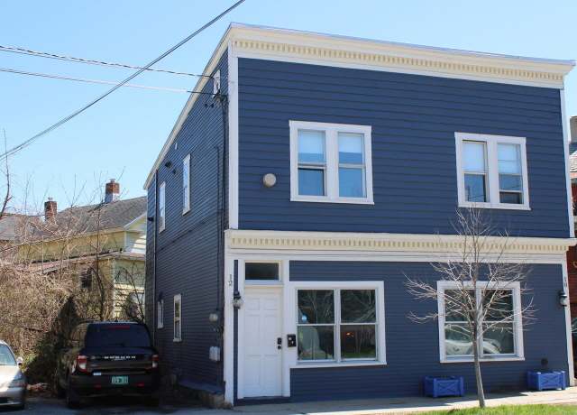 Property at 10-12 Intervale Ave, Burlington, VT 05401, 5 beds, 2 baths