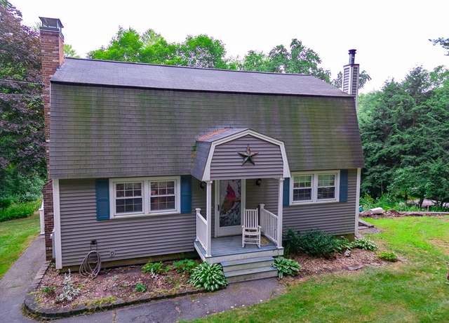 Property at 15 Bockes Rd, Londonderry, NH 03053, 3 beds, 1.5 baths