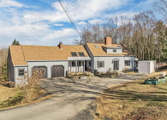 Property at 411 E Meadow Ln, Pembroke, NH 03275, 5 beds, 4.5 baths