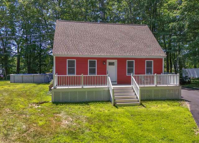 Property at 7 Kristin Dr, Derry, NH 03038, 3 beds, 1.5 baths