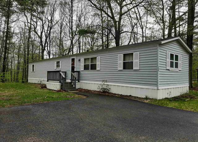 Property at 158 Fox Hill Ln, Conway, NH 03813, 2 beds, 1 bath