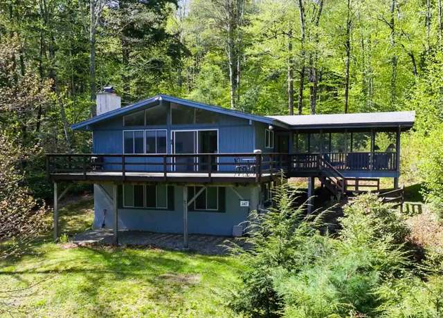 Property at 247 Sugarhouse Rd, New London, NH 03257, 3 beds, 2 baths