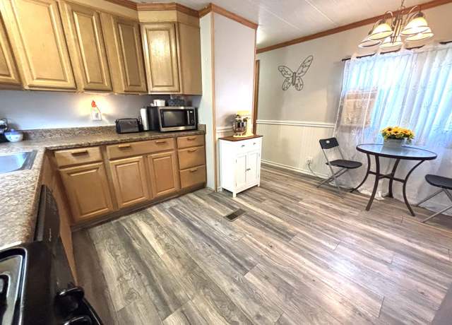 Property at 31 Beatrice St, Danville, NH 03819-5148, 2 beds, 1 bath