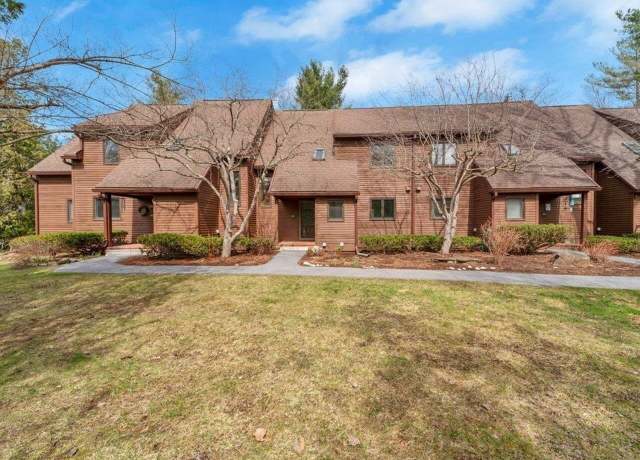 Property at 342 Acorn Ln, Shelburne, VT 05482, 2 beds, 2.5 baths