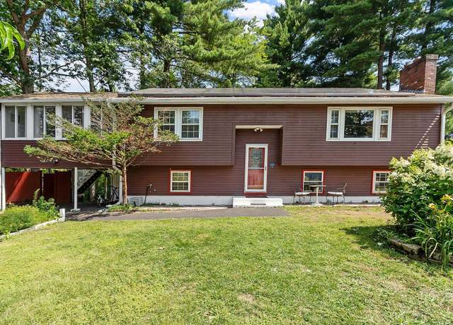 Property at 60 Glen Forest Dr, Manchester, NH 03109, 3 beds, 2 baths