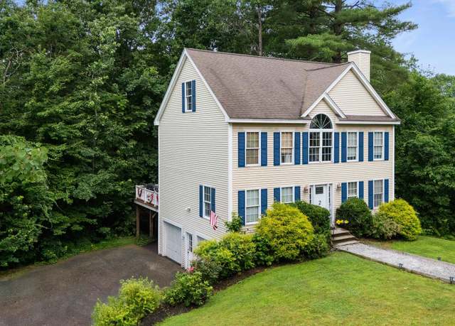 Property at 2 Cardinal Cir, Derry, NH 03038, 3 beds, 2.5 baths