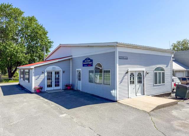 Property at 2858 Dartmouth College Hwy, Haverhill, NH 03785, 0.5 baths