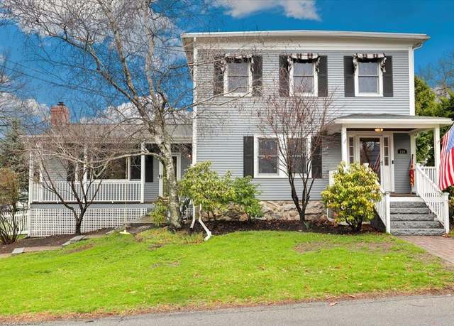 Property at 118 Public St, Manchester, NH 03103, 3 beds, 2 baths