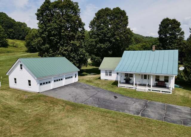 Property at 17 Upper Village Rd, Chelsea, VT 05038, 4 beds, 3 baths