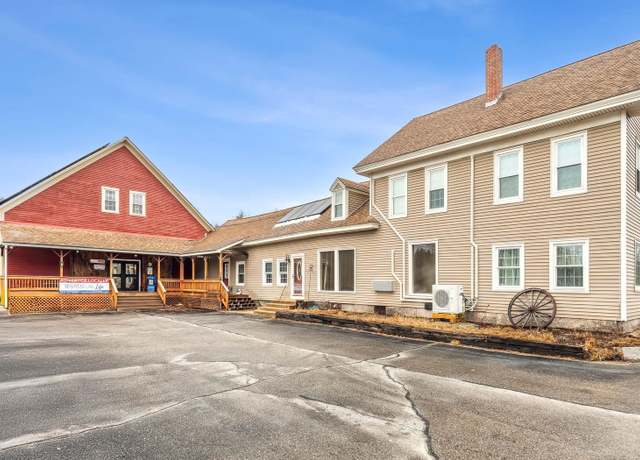 Property at 837 Lake St, Bristol, NH 03222, 6 beds, 3.5 baths