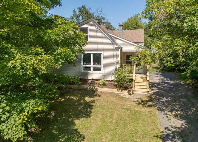 Property at 17 Baldwin St, Keene, NH 03431, 2 beds, 1 bath