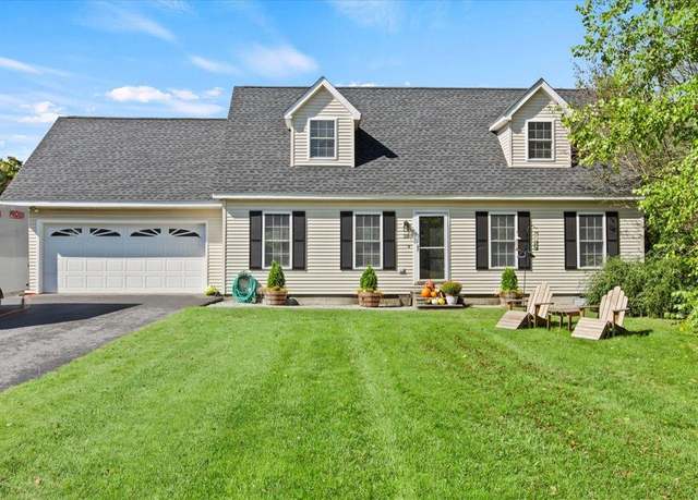 Property at 35 Valley Pass, Manchester, VT 05255, 4 beds, 3 baths