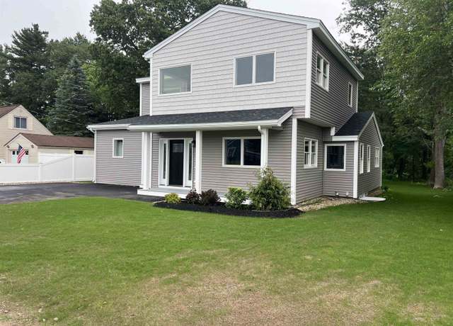 Property at 13 Raven St, Nashua, NH 03060, 4 beds, 2.5 baths