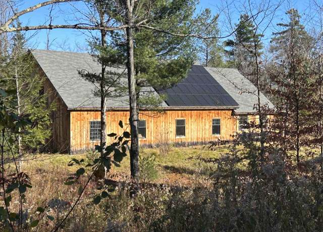 Property at 80 Banning Rd, Putney, VT 05346, 4 beds, 2.5 baths