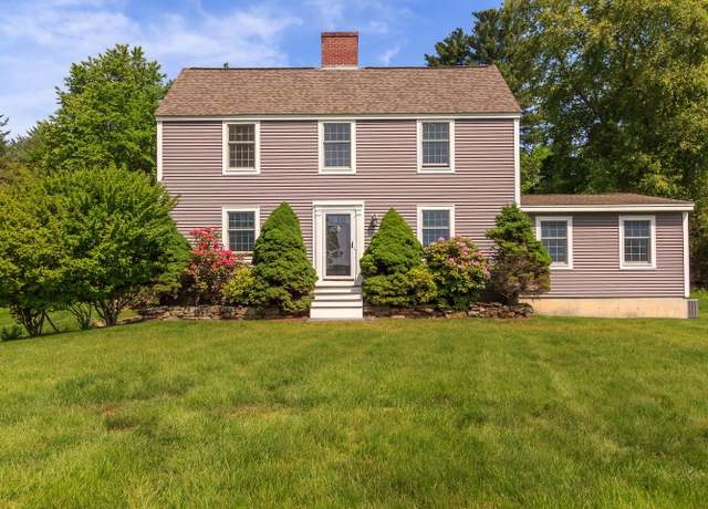 Property at 19 Cambridge Rd, Hampstead, NH 03841-2250, 3 beds, 2.5 baths