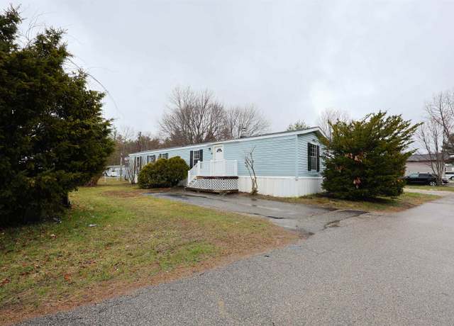 Property at 28 Morton St, Exeter, NH 03833, 2 beds, 2 baths