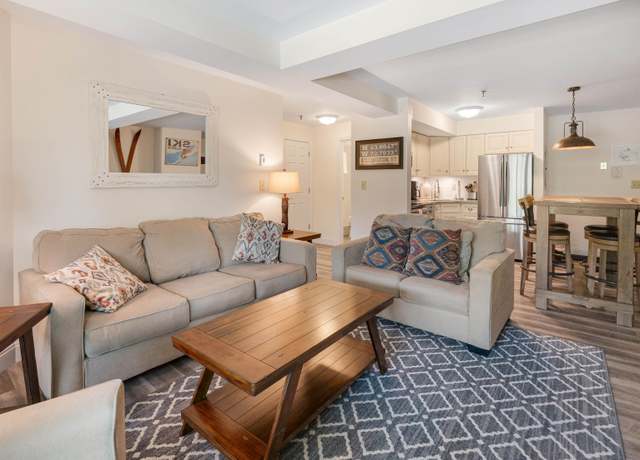 Property at 133 E Mountain Rd Unit 3C15, Killington, VT 05751, 1 bed, 1 bath