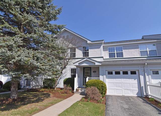 Property at 10 Stonington Cir, South Burlington, VT 05403, 3 beds, 2.5 baths