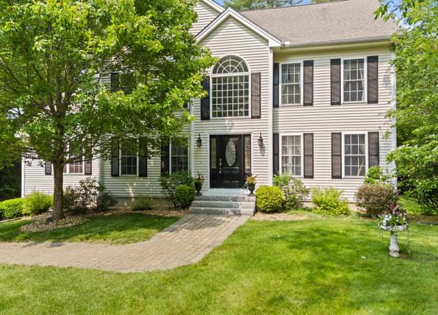 Property at 6 Evergreen Ln, Amherst, NH 03031, 3 beds, 2.5 baths