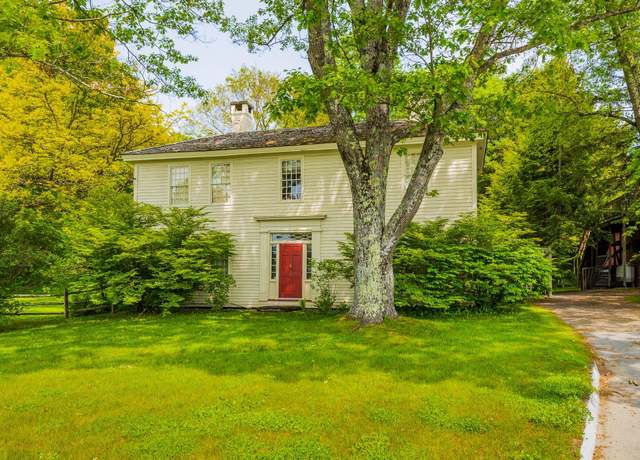 Property at 4 Quechee Rd, Hartland, VT 05048, 3 beds, 1.5 baths