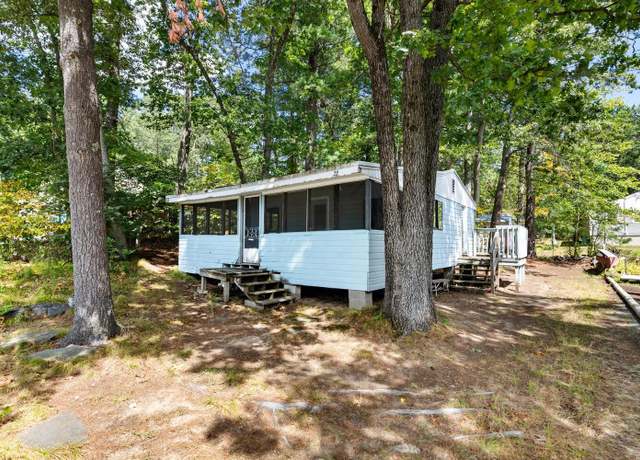 Property at 22 Nolet Ave, Salem, NH 03079, 2 beds, 1 bath